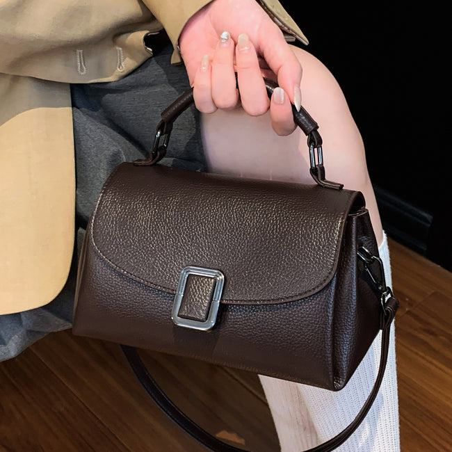 Fashionable Simple Shoulder Crossbody Bag For Women Main Image