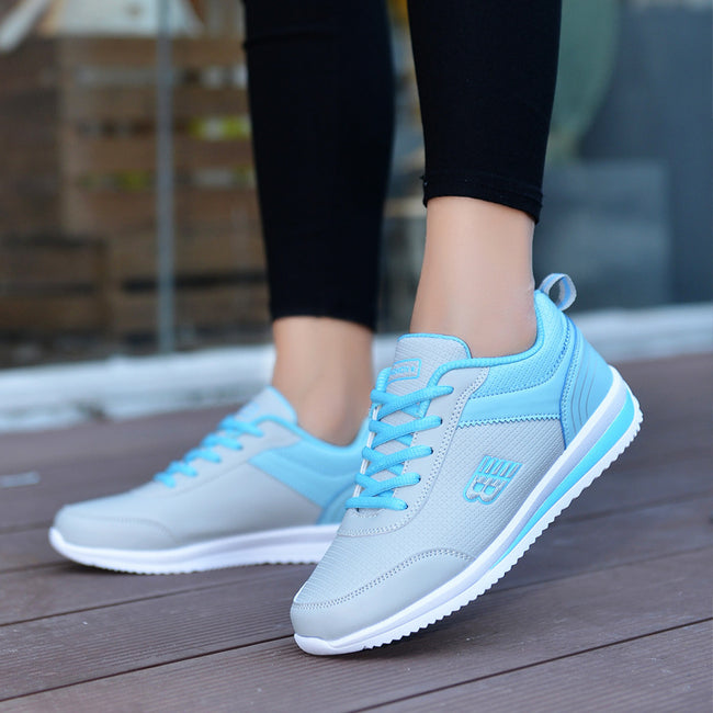Leather student sneakers women Main Image
