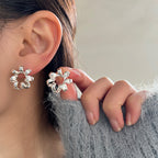 Fashion Jewelry Trendy Circle Twists Stud Earring For Women Simple Temperament Hyperbole Gold Color Ear Daily Wear Jewelry Party Gifts