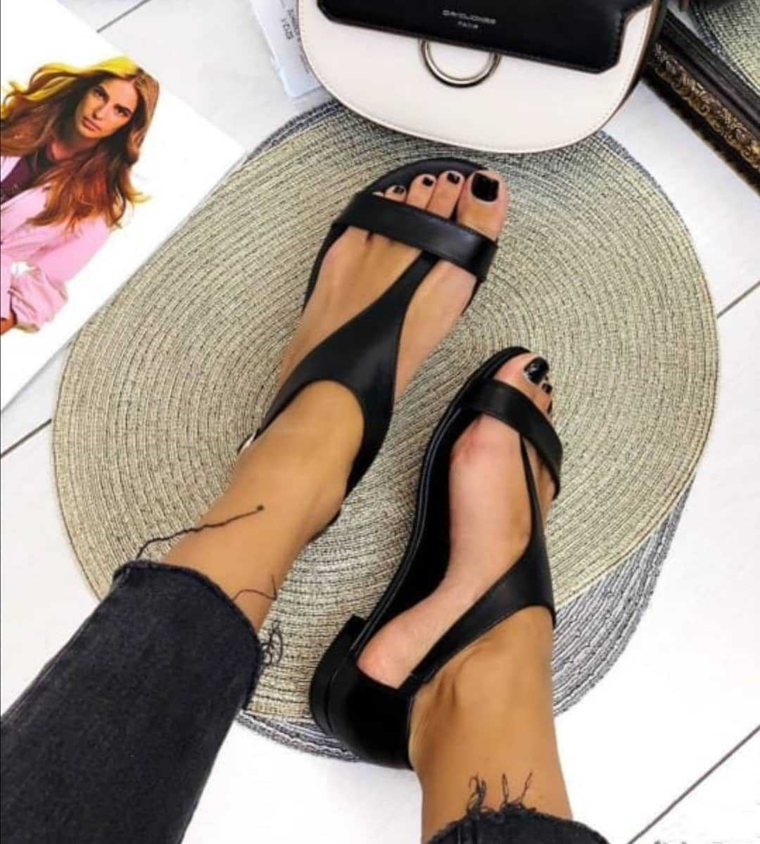 Flat toe 40-43 large size buckle sandals women