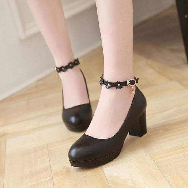 Bridesmaid thick heels Main Image
