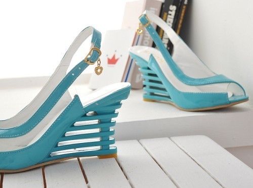 Fish mouth high heels Main Image
