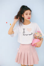 Pleated skirt with bow tie