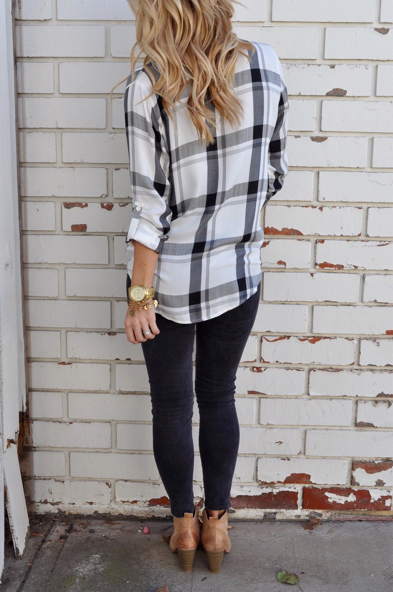 aliexpress new winter women's Plaid shirt long sleeved blouse and a large number of spot