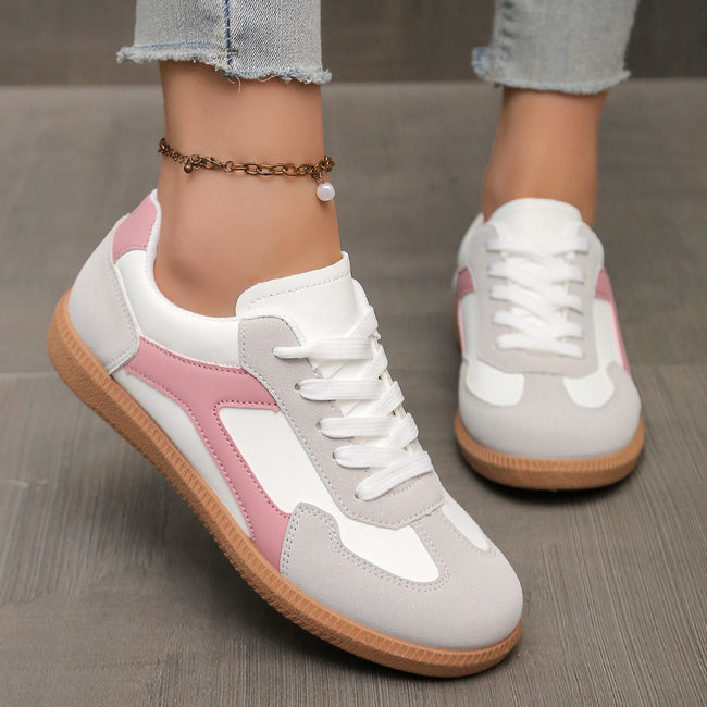 Autumn New Style Flat-Soled Casual Outdoor Non-Slip Lace-Up Lightweight Sneakers For Women Main Image