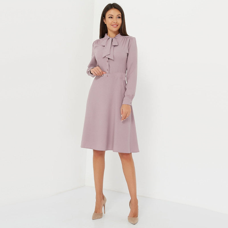 Long sleeve solid color knee-length dress
