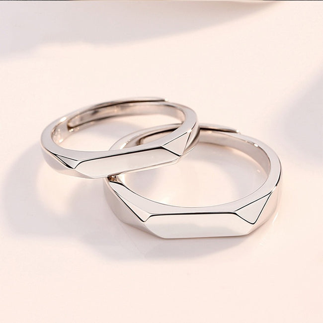 Customized Fashion Rings Hover Image