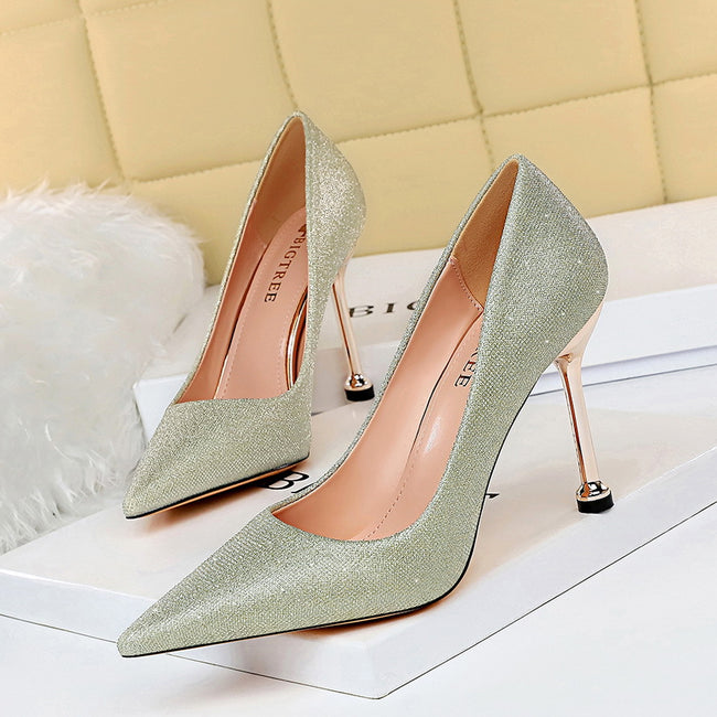 Shallow pointed toe sparkling high heels Main Image