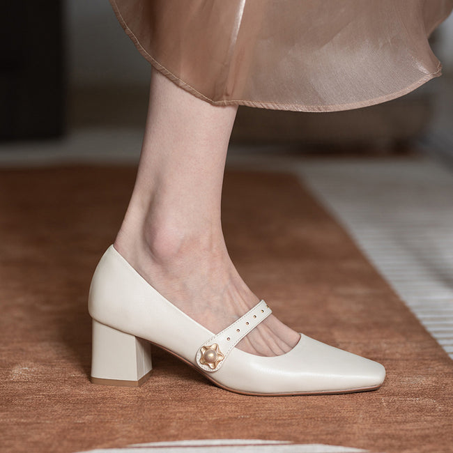 Vintage Mary Jane high heels Main Image