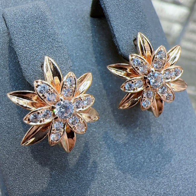 Fashionable Jewelry Low Luxury Delicate Earrings Ear Clip All-matching Women Hover Image