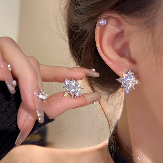 Sparking Snowflake Earrings For Women Shiny Zircon  Firework Exquisite Earring Christmas New Year Party Jewelry Hover Image