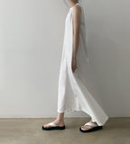 Round neck sleeveless solid color long cotton and linen dress