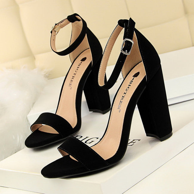 European and American style high heels Main Image