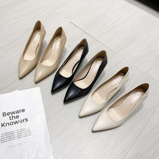 Small Size Black Professional Pointed High Heels Hover Image