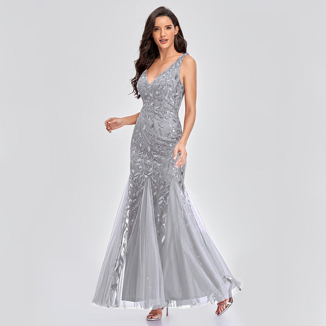 Sexy Long Dress Sleeveless V-neck Embroidered Sequin Slim Mermaid Dress Hover Image