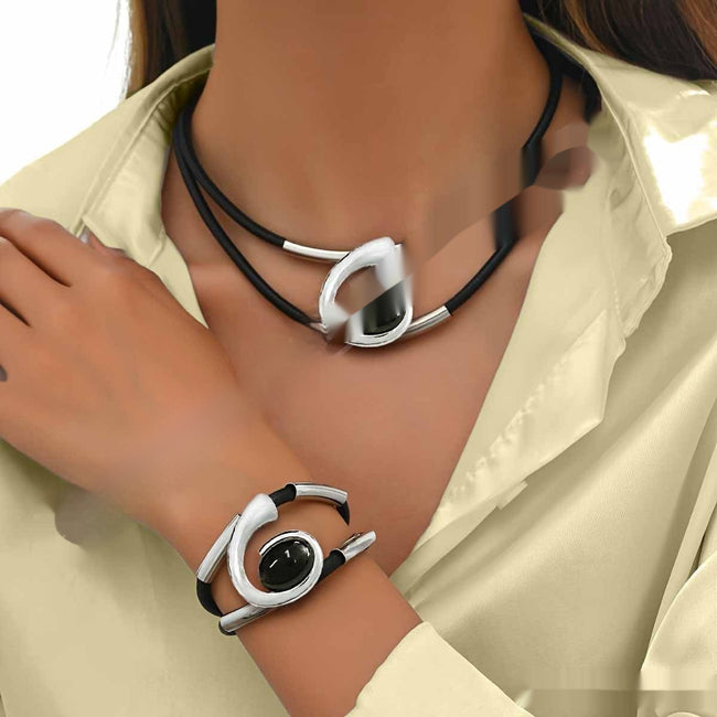 Bohemian Style Fashion Personality And Creativity Iron Jewelry Suit Women Main Image