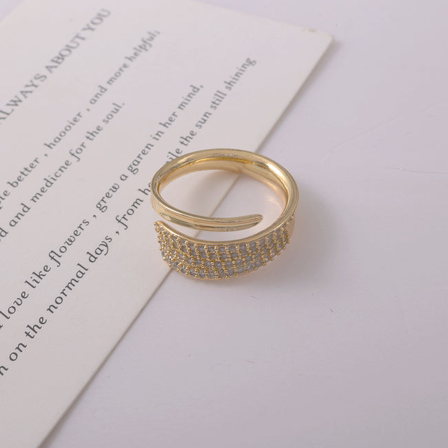 Women's Heart Fluttering Fashionable Couple Rings Main Image