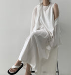 Round neck sleeveless solid color long cotton and linen dress