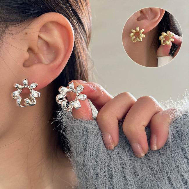 Fashion Jewelry Trendy Circle Twists Stud Earring For Women Simple Temperament Hyperbole Gold Color Ear Daily Wear Jewelry Party Gifts Hover Image