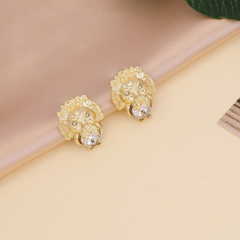 European And American Jewelry Personality Retro Punk Style Lion Head Earrings Women