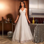 Princess White V-collar Wedding Gauze Lace Dress