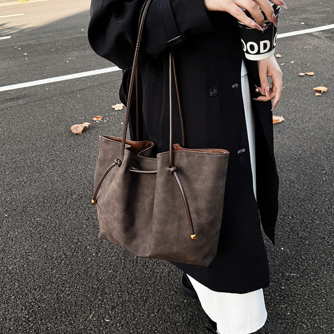 Vintage Commuter Tote Bag With Large Capacity For Women Main Image