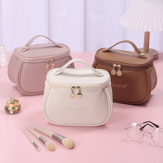 Makeup Large Capacity Portable Travel Toiletry Bag Hover Image