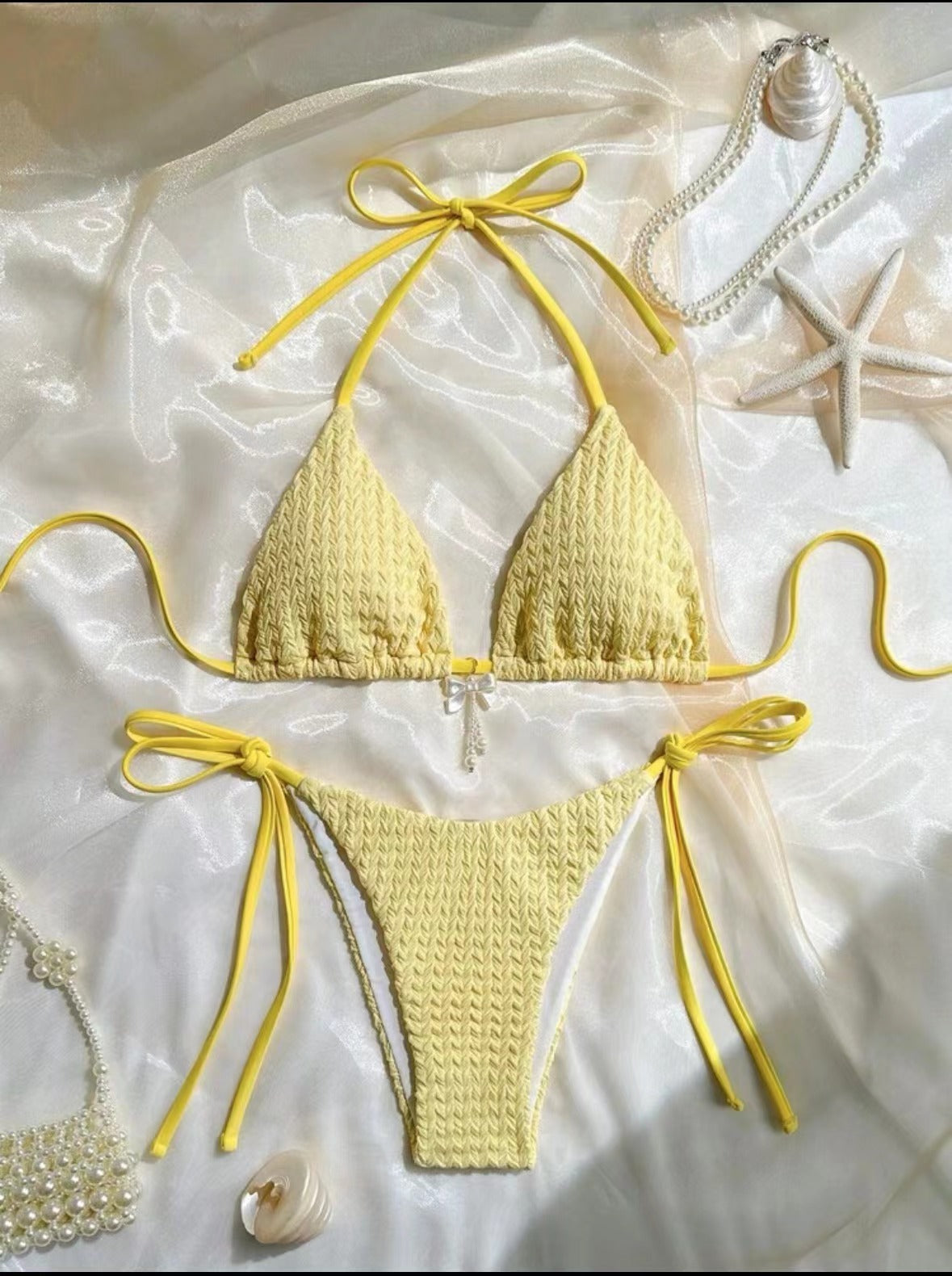 Feminine Backless Strappy Solid Color Bikini