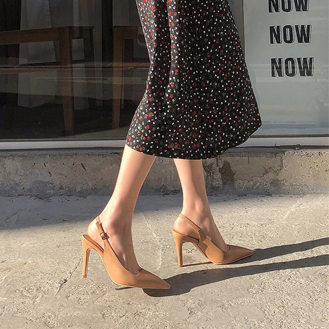 Pointed buckle high heels Main Image