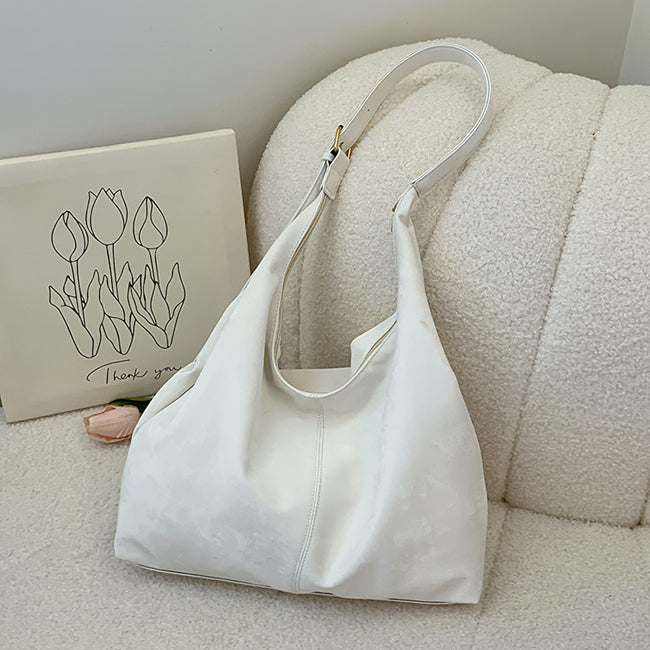 Fashionable Large Capacity Bag For Women Commuter Tote Main Image