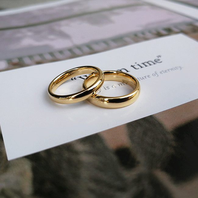 Glossy Plain Circle Tungsten Steel Couple Rings For Men And Women Hover Image