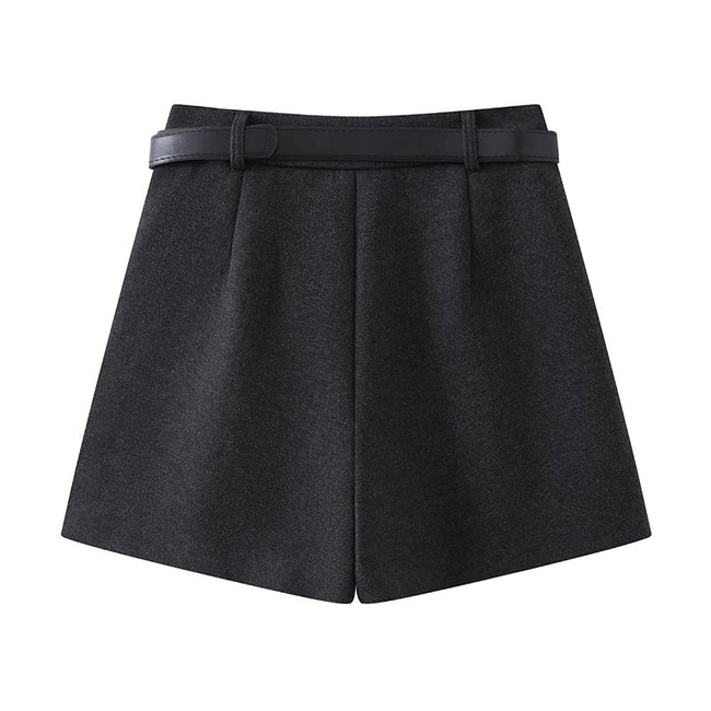Fashionable Woolen Suit Shorts For Women Main Image