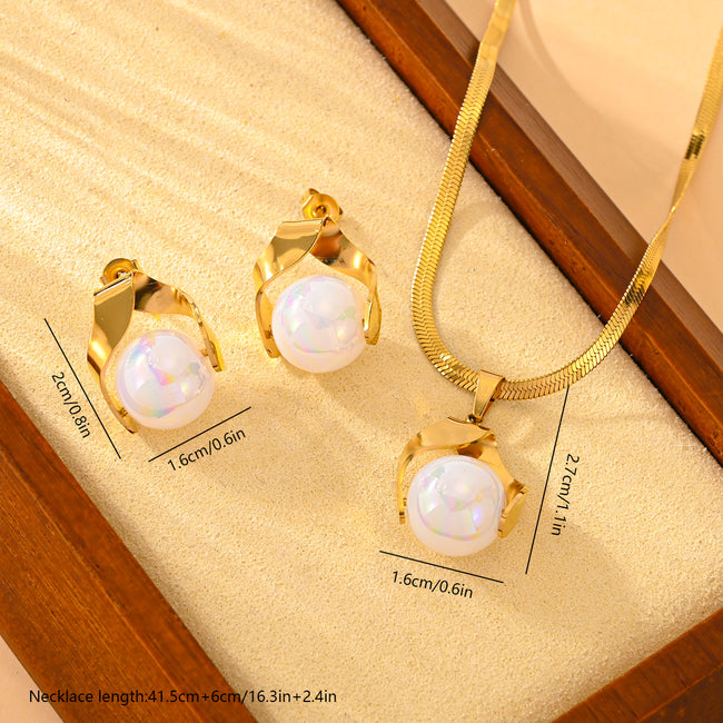 Fashion Lady Pearl Earings Set Main Image