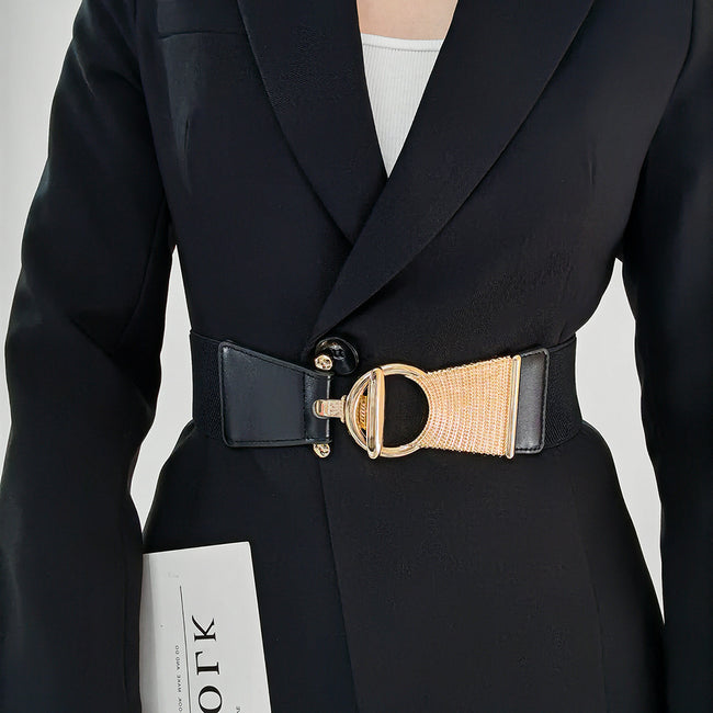 The New Girdle In Autumn And Winter Is Decorated With Black Metal Buttonhead And Skirt Coat Hover Image