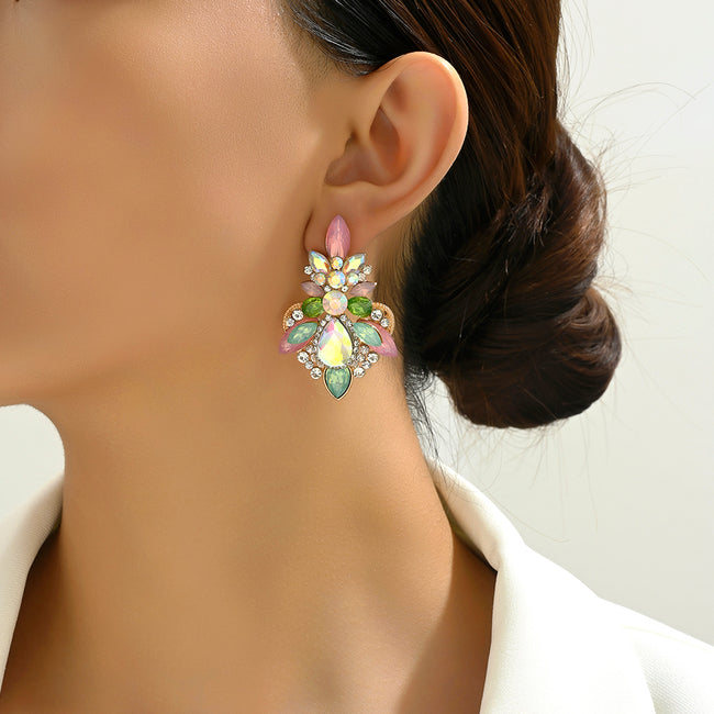 Vintage Layered Rhinestone Teardrop Large Stud Earrings For Women Party Wedding Luxury Jewelry Three Color Selection Main Image