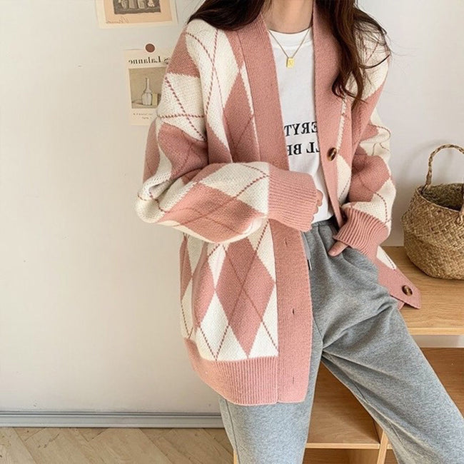 Diamond Contrast Color Cardigan Sweater Women Main Image