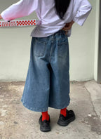 Elastic-waist Distressed Wide-leg Capri Jeans For Women