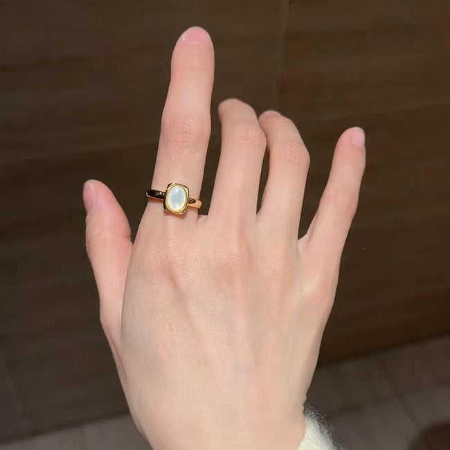 Must-Have Shell Rings For Beach Trips, Unique Niche High-End Design, Light Luxury Exquisite Fashion Statement Bands For Women Hover Image
