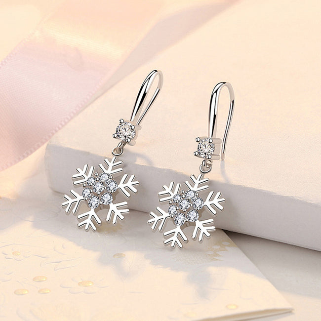Temperament Snowflake Earrings With Rhinestones Fashion Personalized Christmas Earrings For Women Jewelry Main Image
