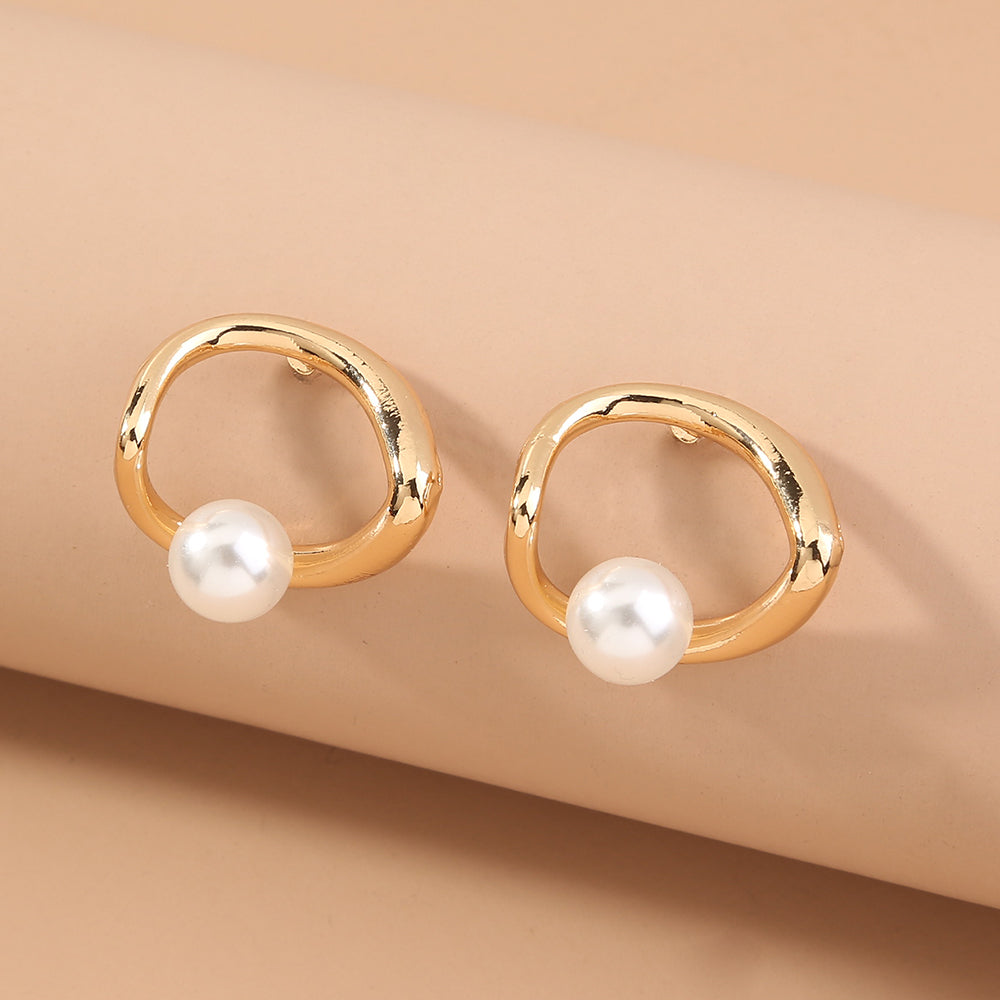 Hollow Love Pearl Earrings Women Simple Retro Fashion Earrings Trend Jewelry
