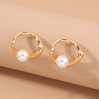 Hollow Love Pearl Earrings Women Simple Retro Fashion Earrings Trend Jewelry