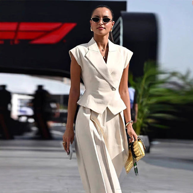 Beige Elegant Sleeveless Waist-Cinching Suit Set Main Image