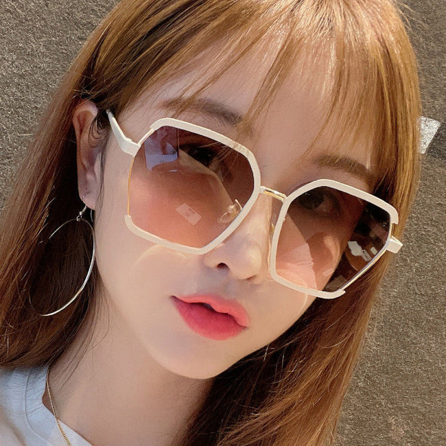 Ins Vintage Half-Frame Sunglasses Summer Oversize Metal Square Eyewear Uv400 Outdoor Sunscreen Women UV Protection Sunglasses Main Image