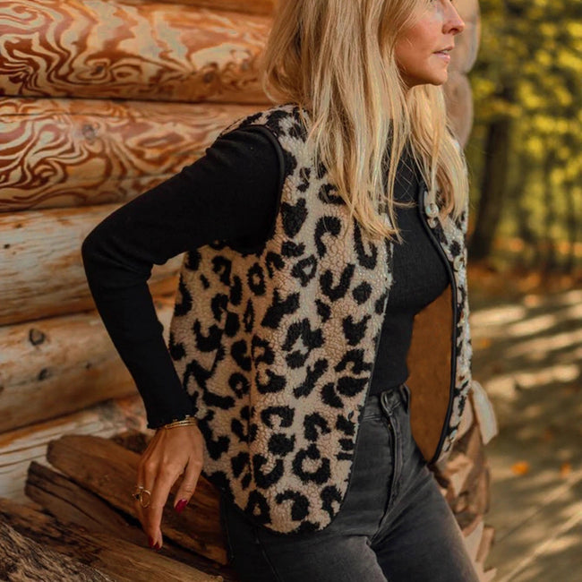 Elegant Leopard Fur Vest For Women Hover Image