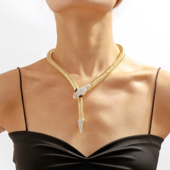 Exaggerated Snake Necklace Micro-inlaid Long Necklace Hover Image