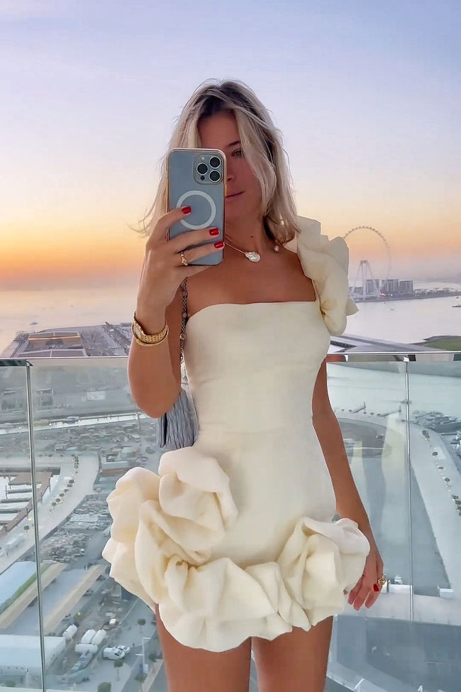 Women's Ruffled Bud Waist Dress Main Image